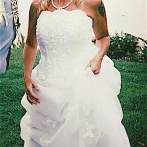 David's Bridal Wedding Dress